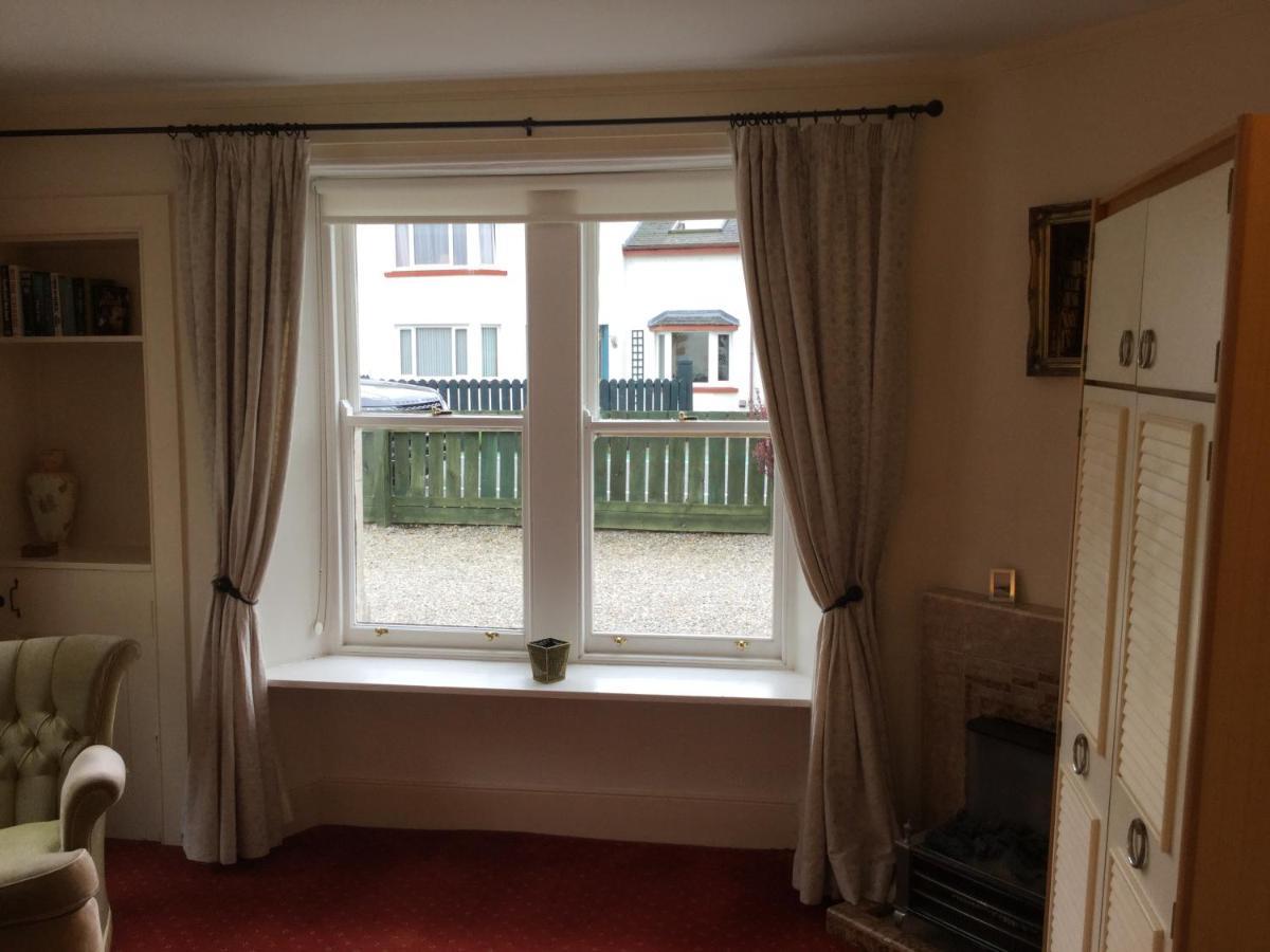 Three-Bedroom Old Cottage Free Parking Inverness Exteriör bild