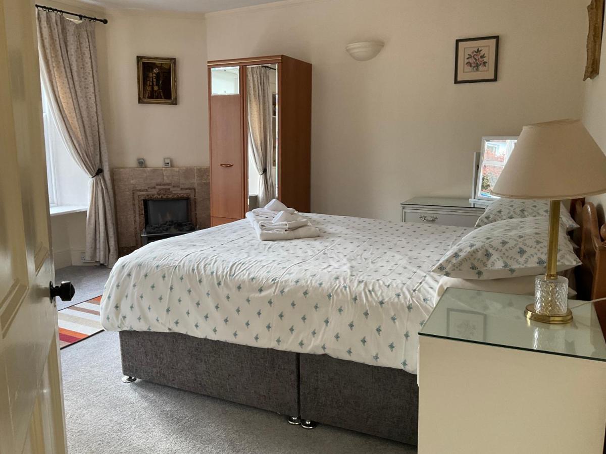 Three-Bedroom Old Cottage Free Parking Inverness Exteriör bild